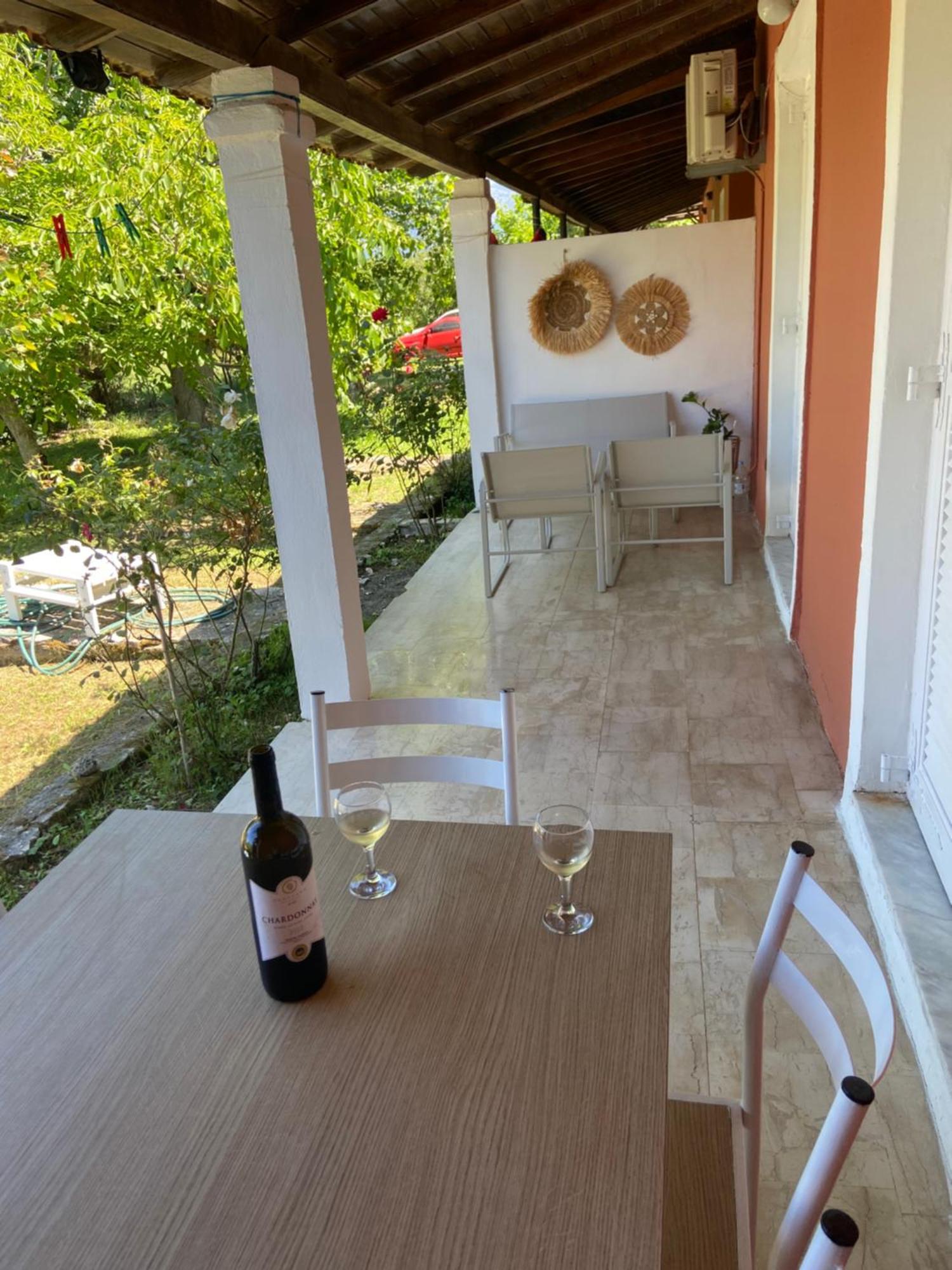 Dionysias House Holiday home Astrakeri